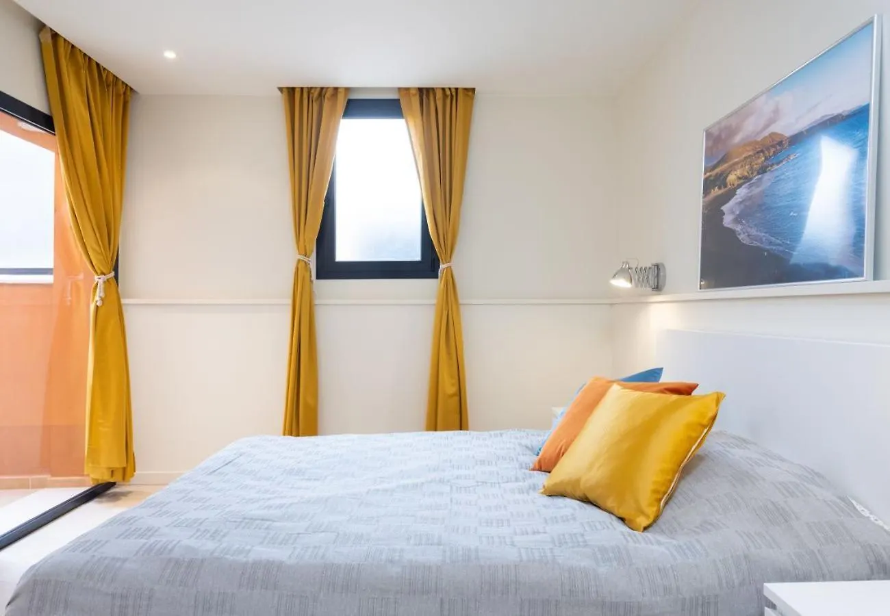 Sunny Castillo Apartment 코스타 데 안티과 펜션